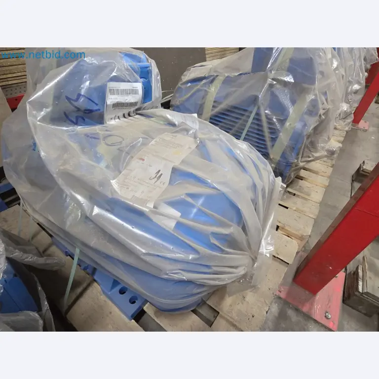 Engines, motors, and other industrial equipment for the foundry sector-2