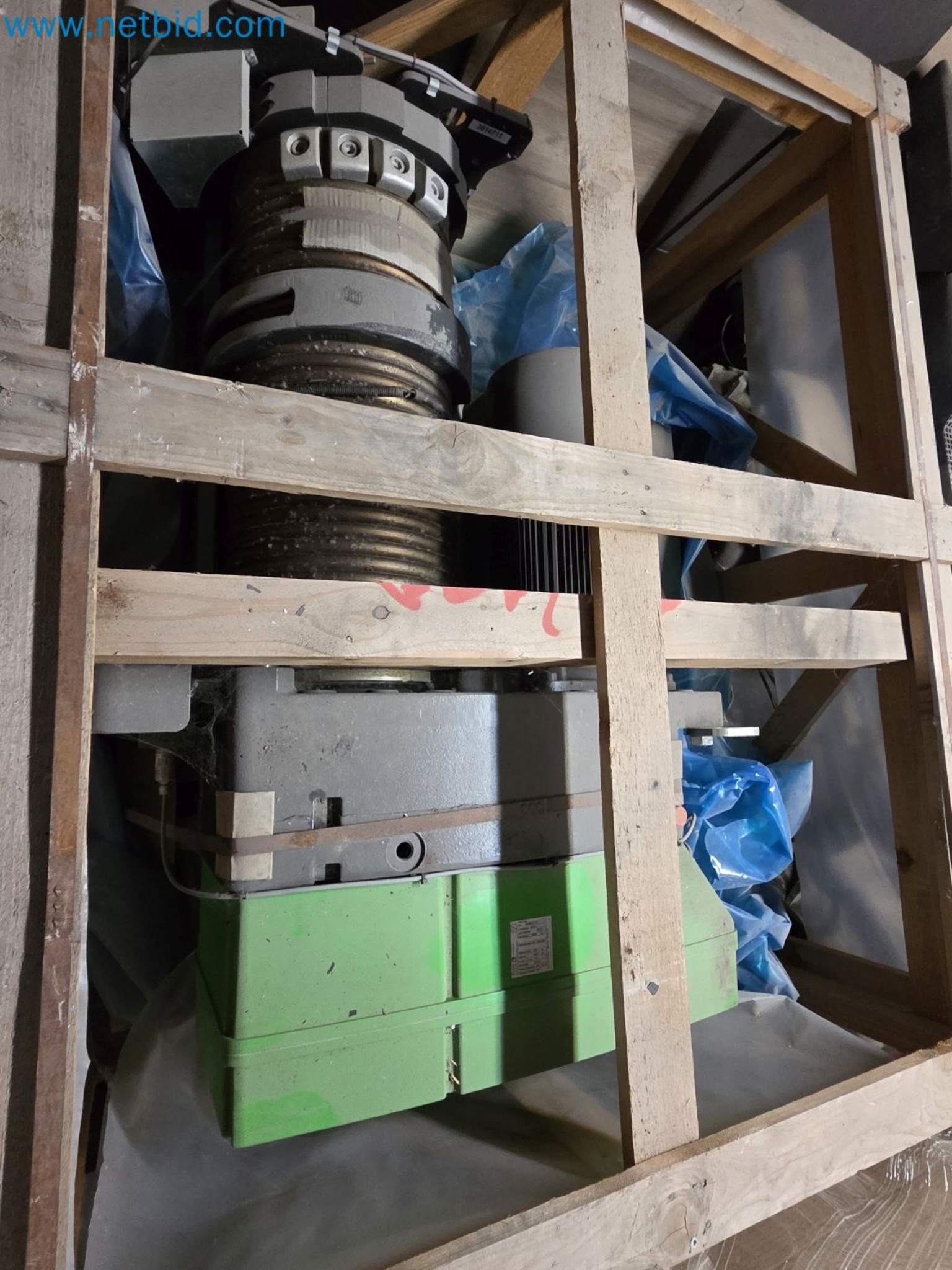 Engines, motors, and other industrial equipment for the foundry sector-1