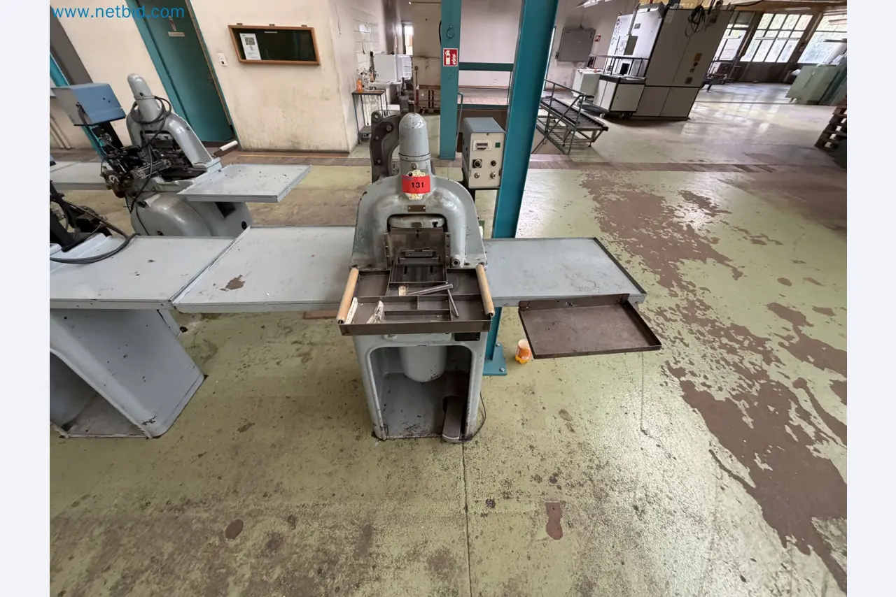 Closure of the Amiet Workshop: Swiss quality in bag lock manufacturing
-19