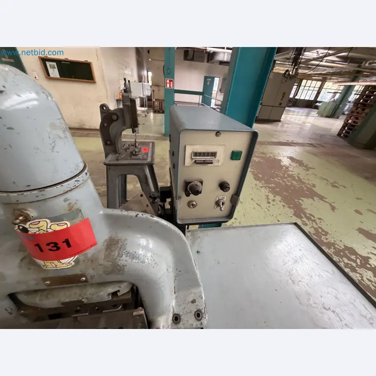 Closure of the Amiet Workshop: Swiss quality in bag lock manufacturing
-25