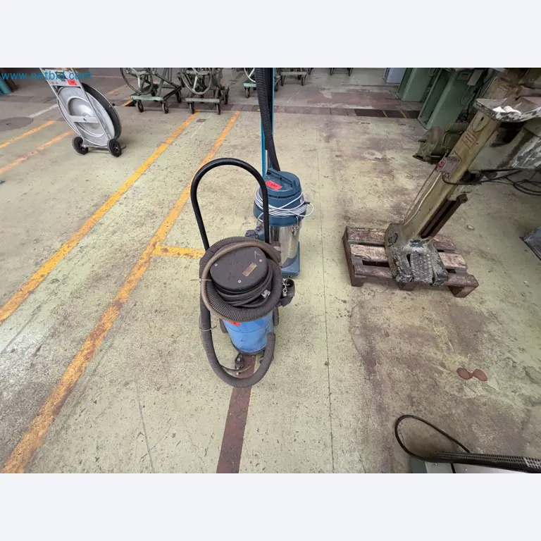 Closure of the Amiet Workshop: Swiss quality in bag lock manufacturing
-1