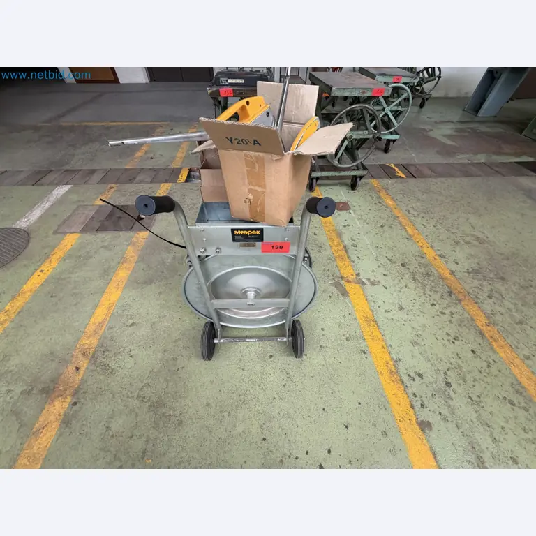 Closure of the Amiet Workshop: Swiss quality in bag lock manufacturing
-1