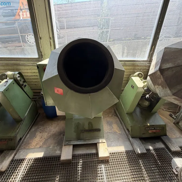 Naprava za drsno brušenje z bobnom Walther Trowal A-150