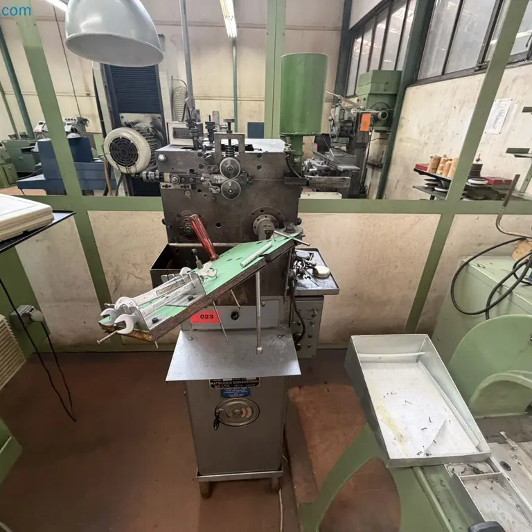 Stroj za navijanje vzmeti Matsuoka Engineering SC--8