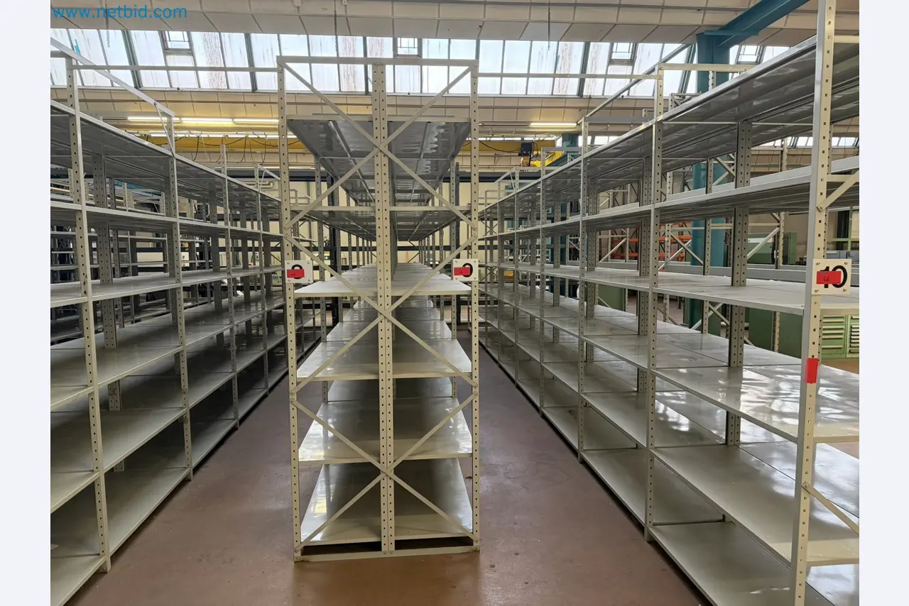Closure of the Amiet Workshop: Swiss quality in bag lock manufacturing
-1
