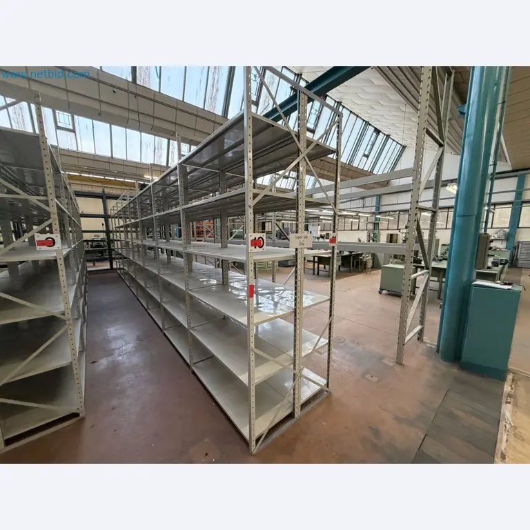 Closure of the Amiet Workshop: Swiss quality in bag lock manufacturing
-4