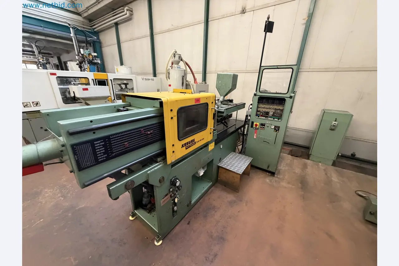Closure of the Amiet Workshop: Swiss quality in bag lock manufacturing
-2