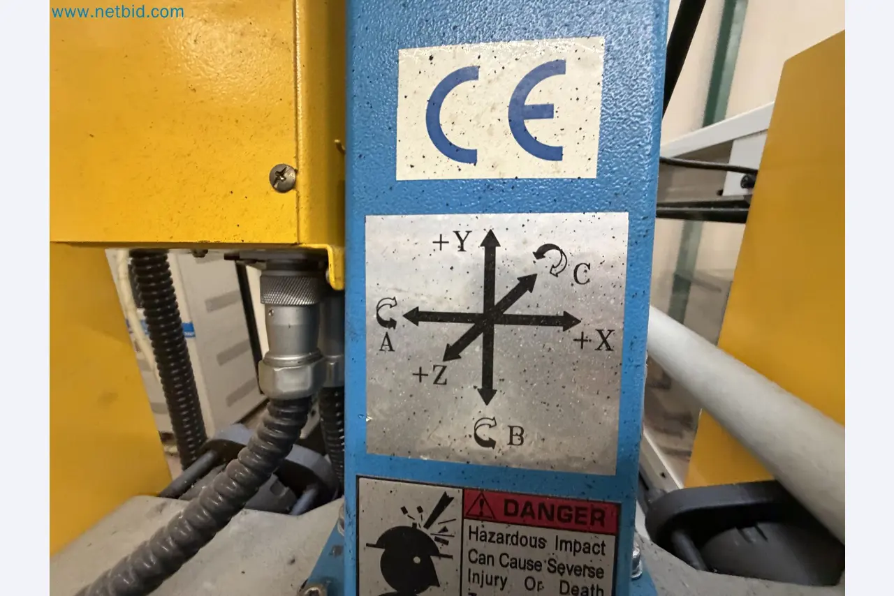 Closure of the Amiet Workshop: Swiss quality in bag lock manufacturing
-14