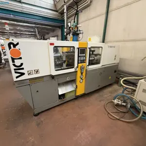 Injection molding machine Victor Taichung VR-50-500H-102