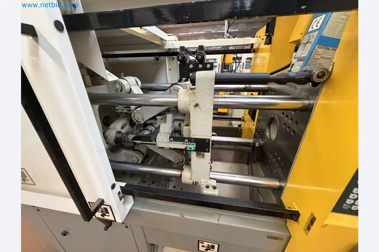 Closure of the Amiet Workshop: Swiss quality in bag lock manufacturing
-4