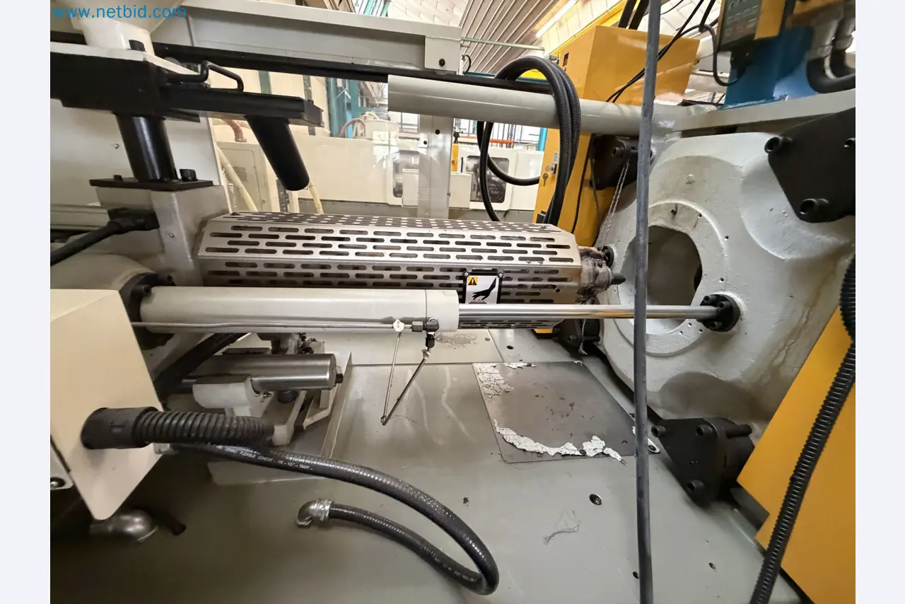 Closure of the Amiet Workshop: Swiss quality in bag lock manufacturing
-10