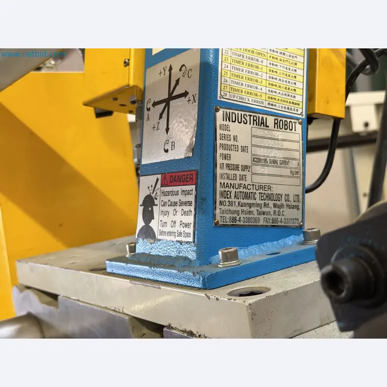Closure of the Amiet Workshop: Swiss quality in bag lock manufacturing
-14