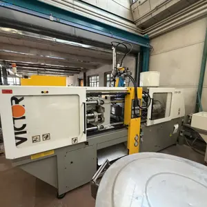 Injection molding machine Victor Taichung VR-130-1200H-265