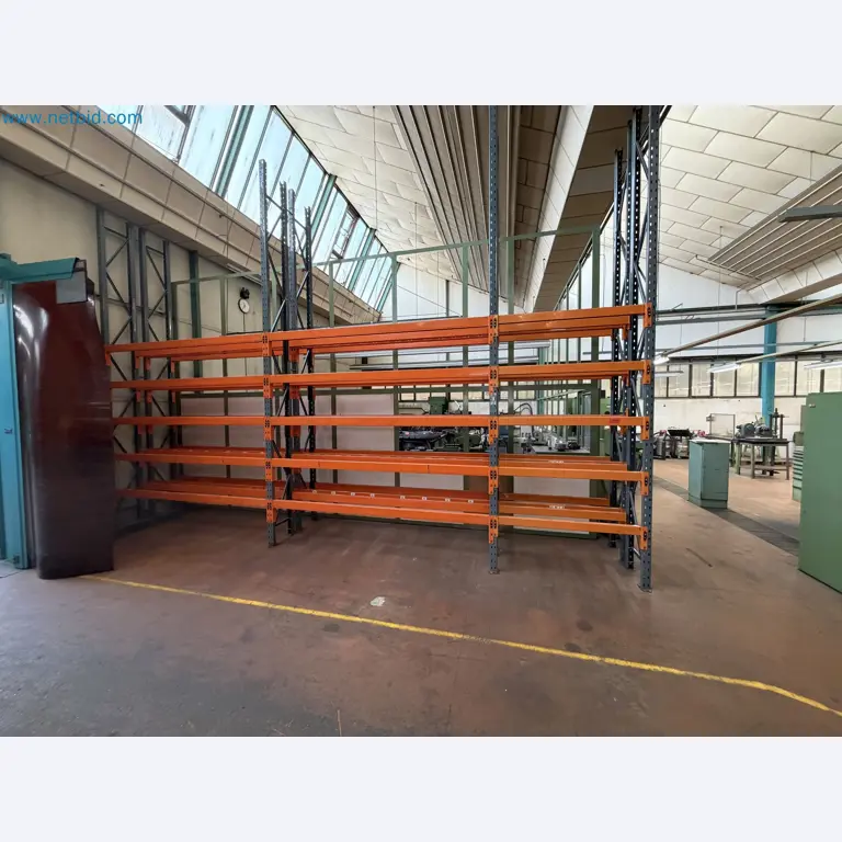 Closure of the Amiet Workshop: Swiss quality in bag lock manufacturing
-1