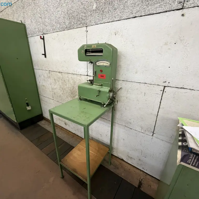 merilnik trdote Augsburger Waagenfabrik