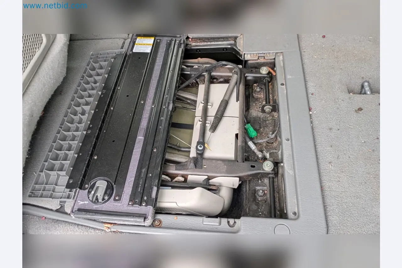 Used Vehicles from Company Liquidation-35
