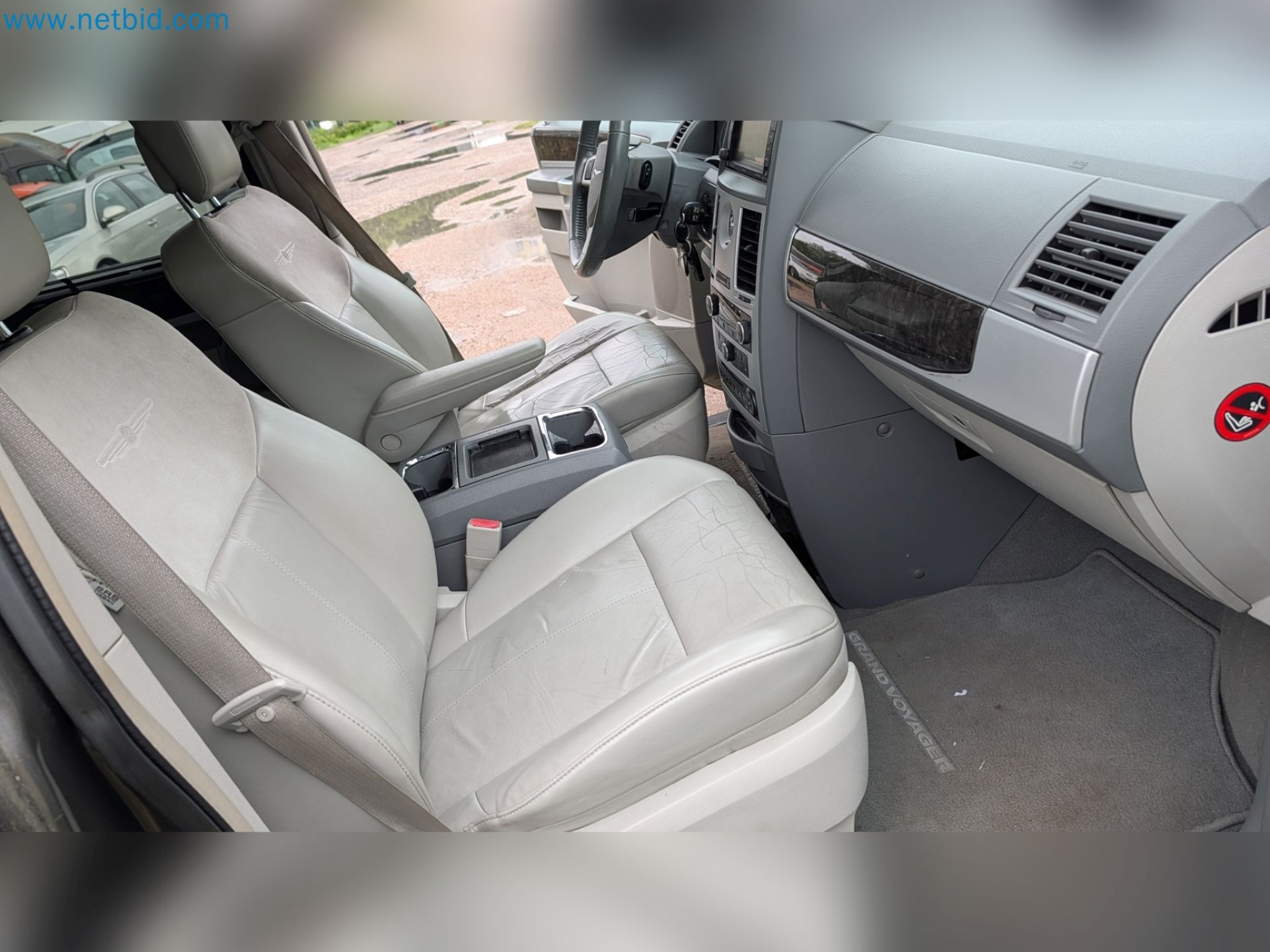 Used Vehicles from Company Liquidation-48
