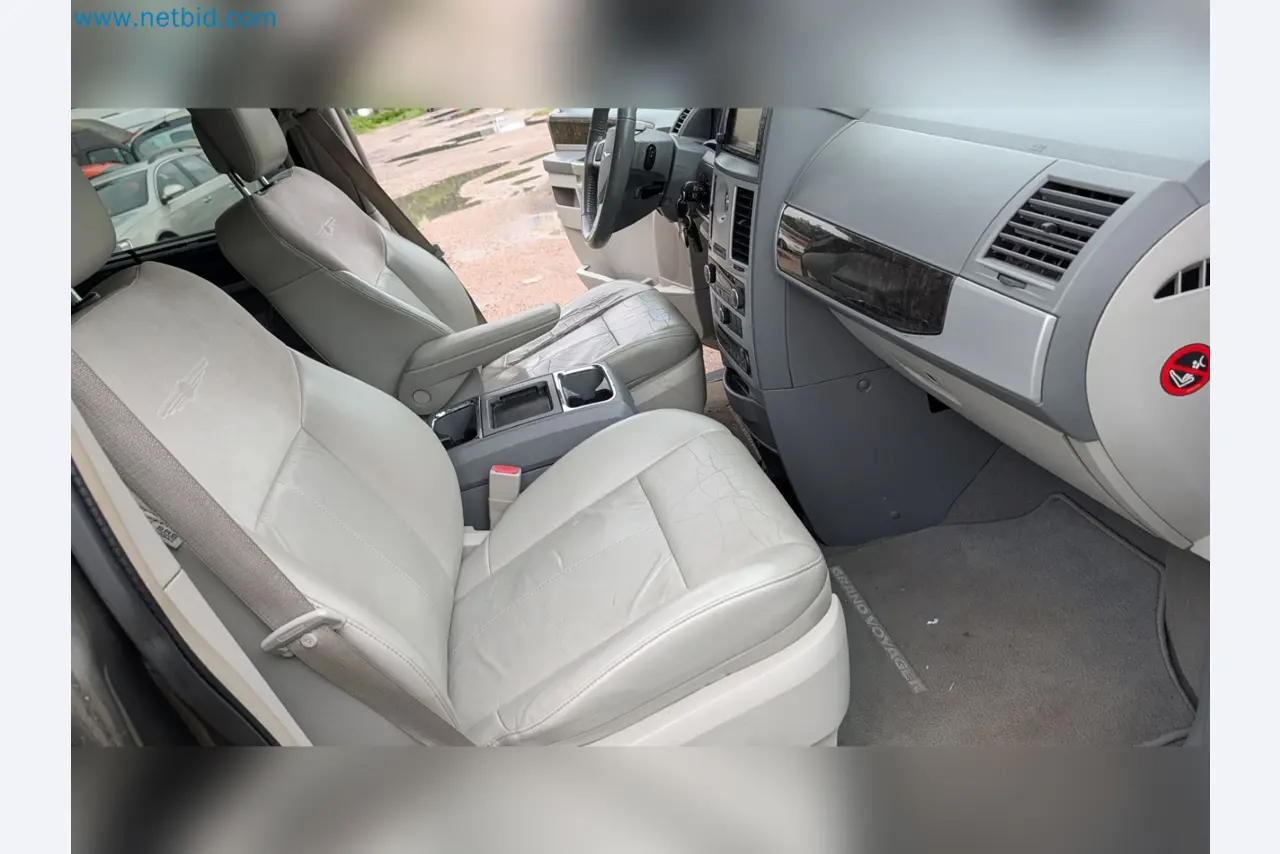 Used Vehicles from Company Liquidation-48