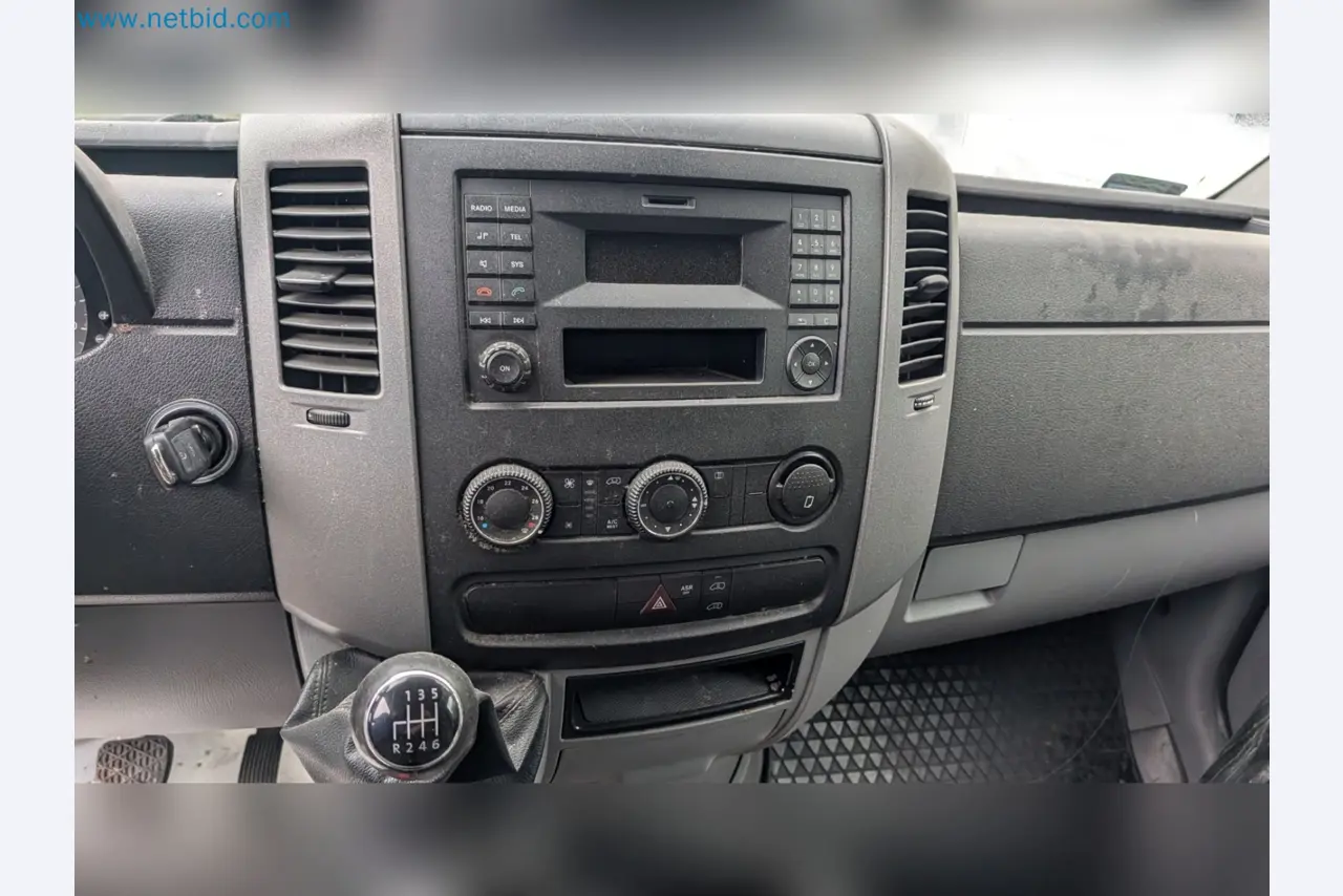 Used Vehicles from Company Liquidation-44