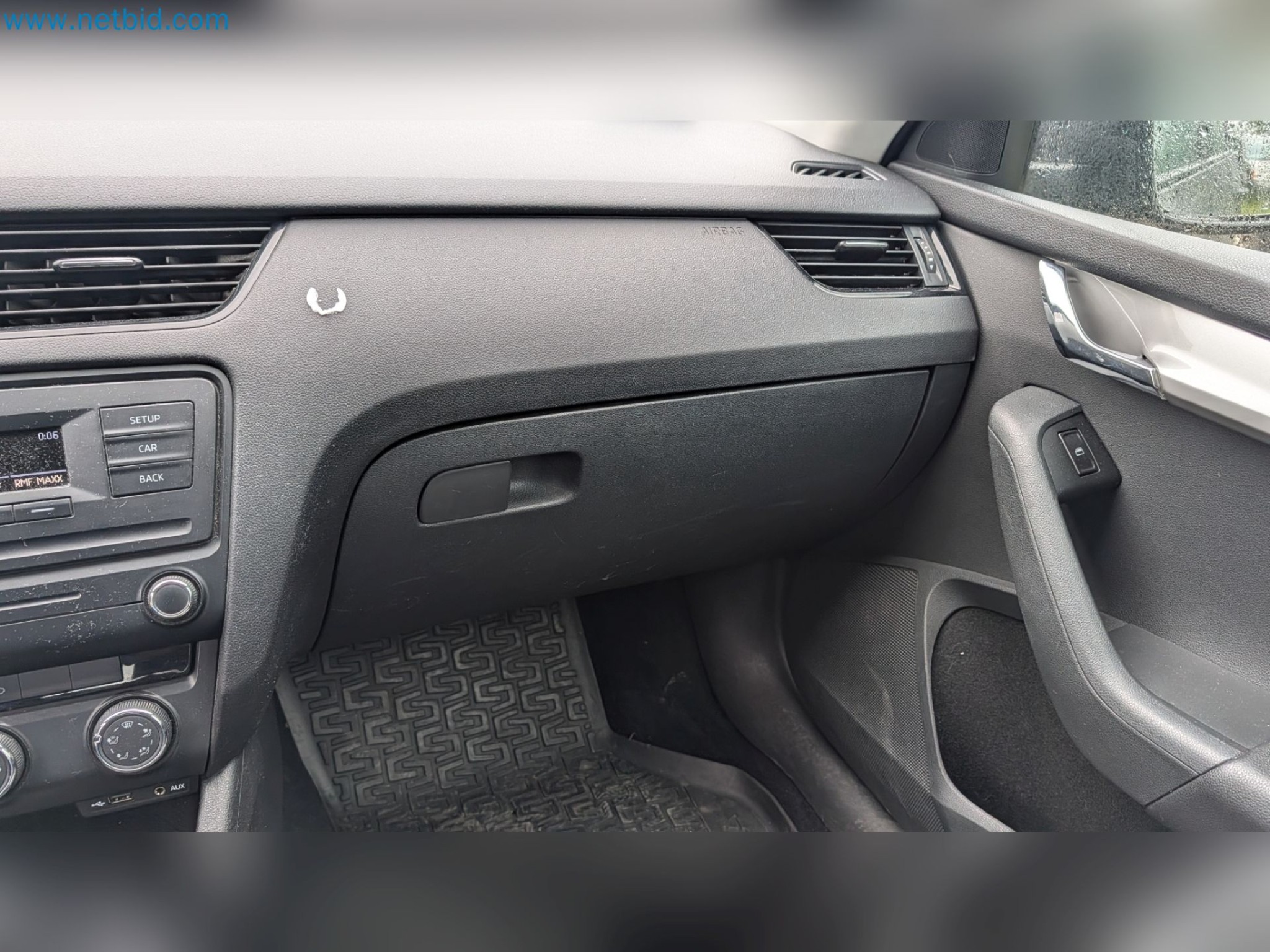 Used Vehicles from Company Liquidation-24