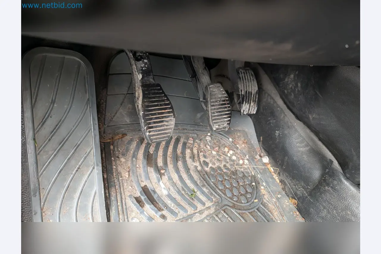 Used Vehicles from Company Liquidation-32