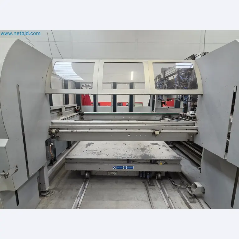 Automatic panel bending machine
-14
