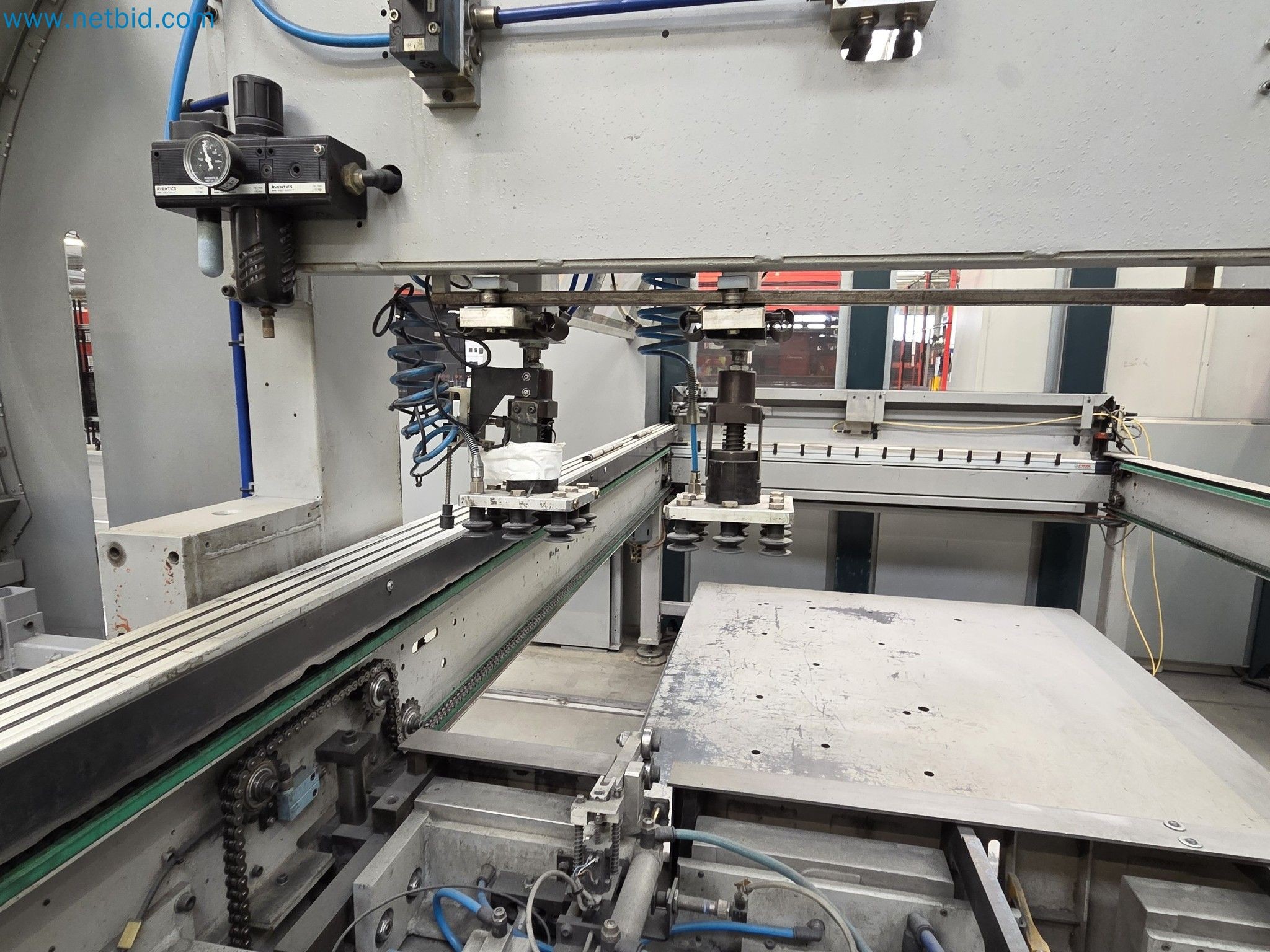 Automatic panel bending machine 
-21