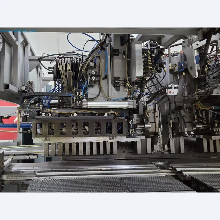 Automatic panel bending machine
-25
