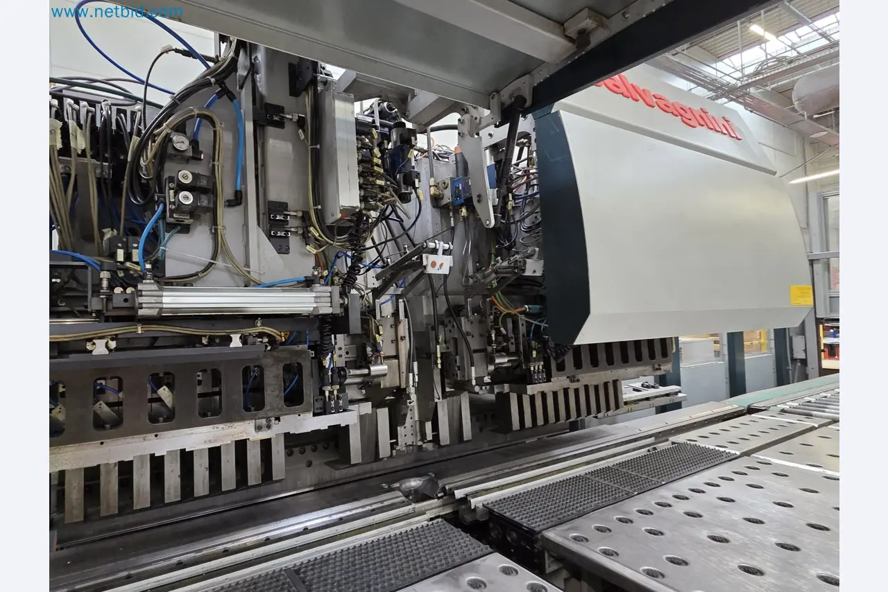 Automatic panel bending machine
-26