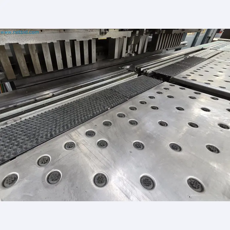 Automatic panel bending machine
-30