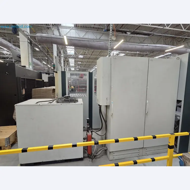 Automatic panel bending machine
-41