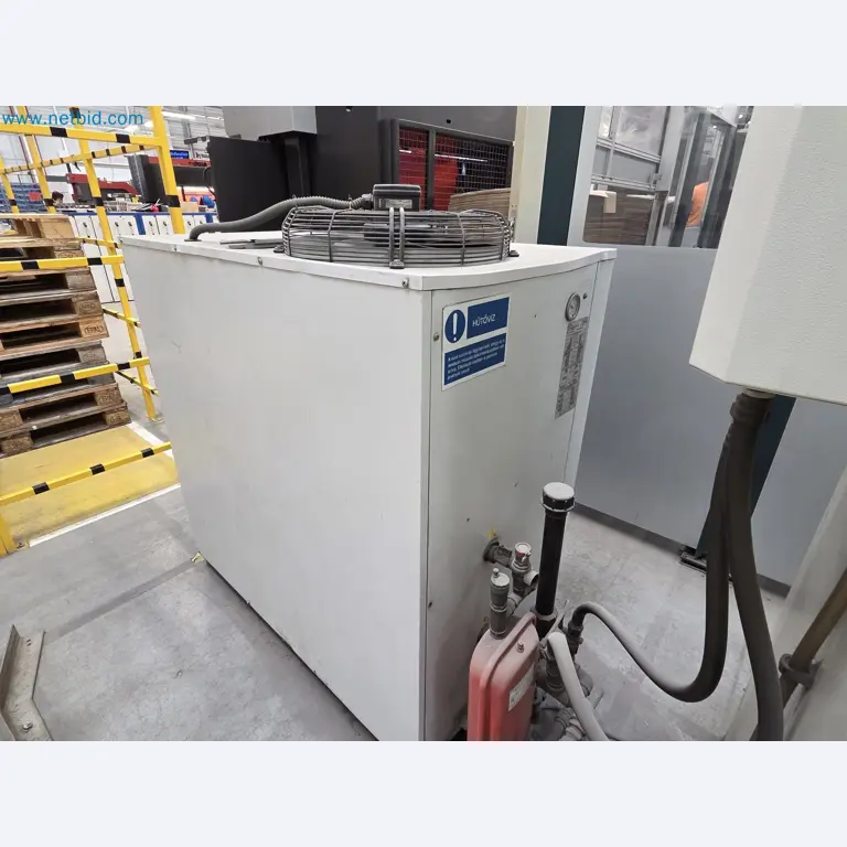 Automatic panel bending machine
-43