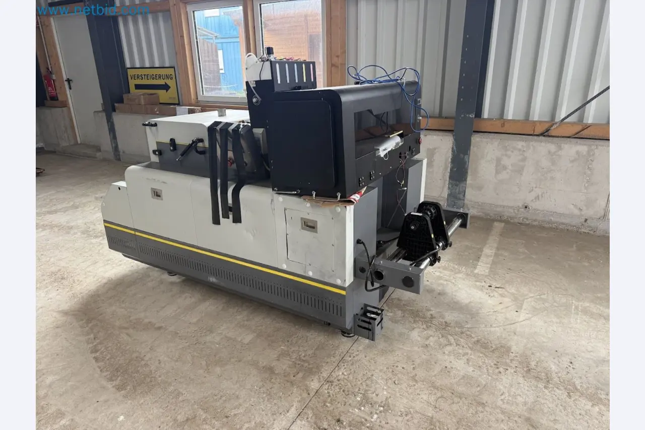 DTF printing system for textile finishing-3