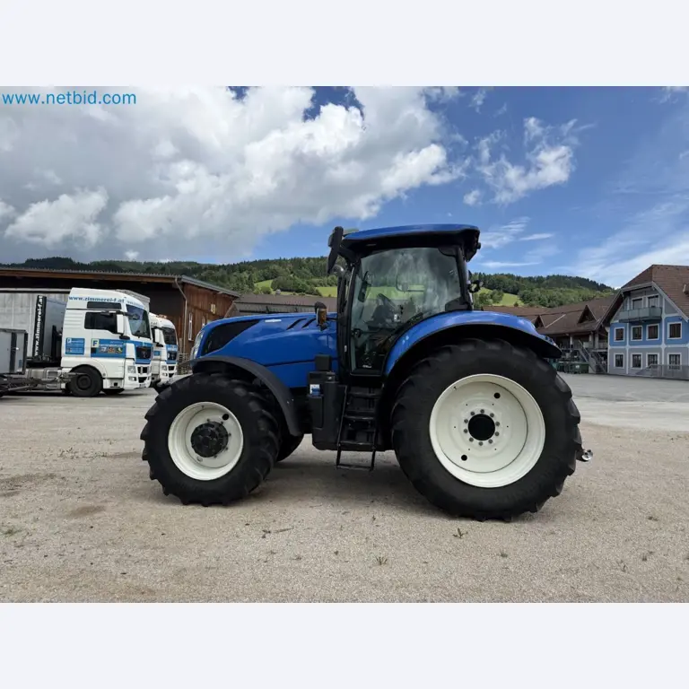 Agricultural tractor for professional use-11