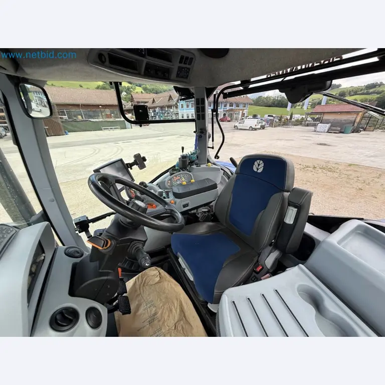 Agricultural tractor for professional use-24