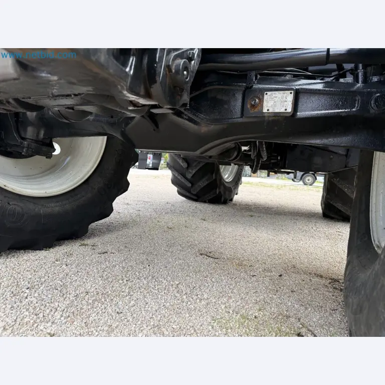Agricultural tractor for professional use-41