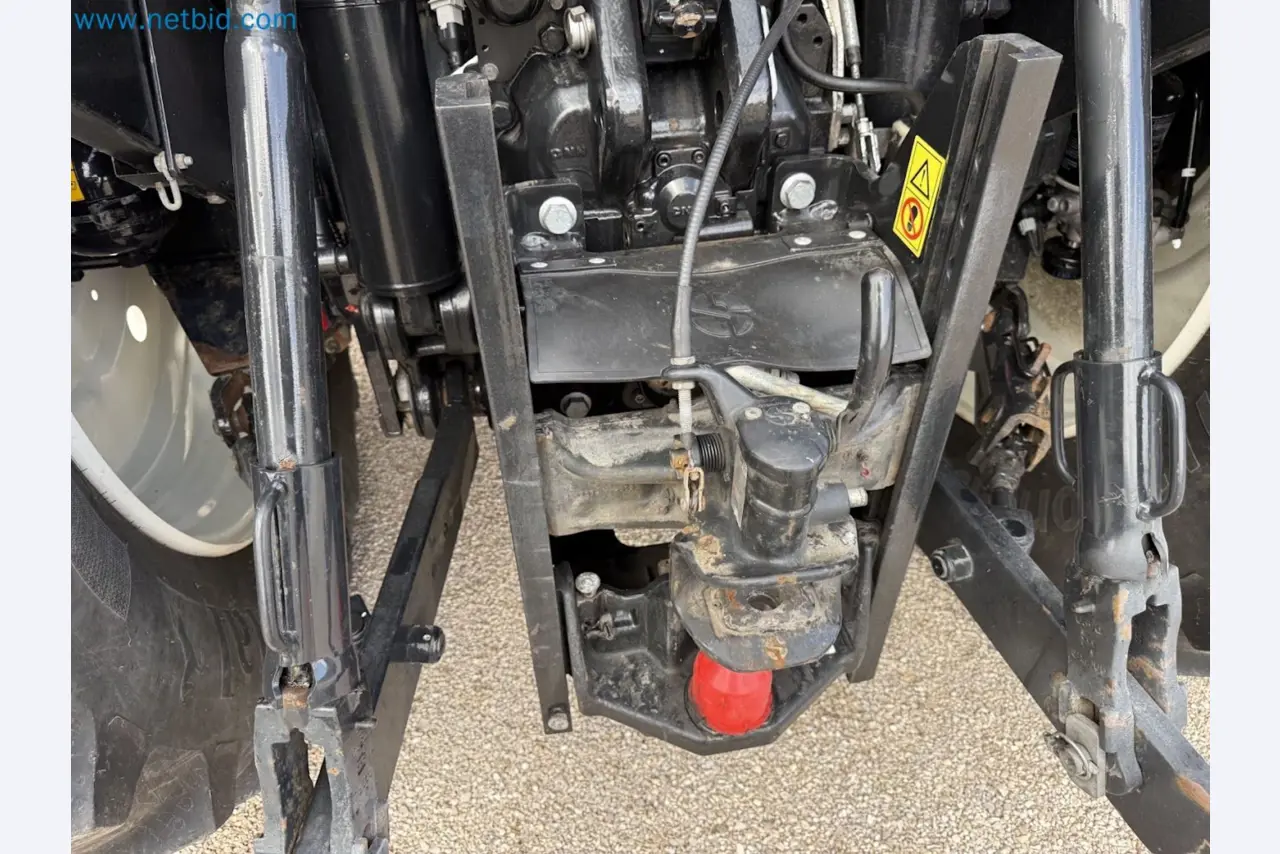Agricultural tractor for professional use-46