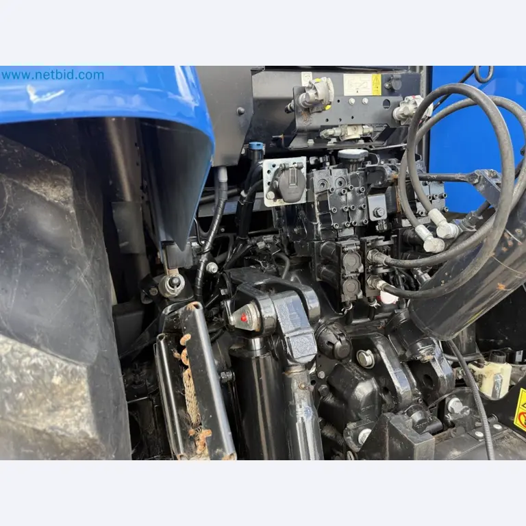 Agricultural tractor for professional use-49