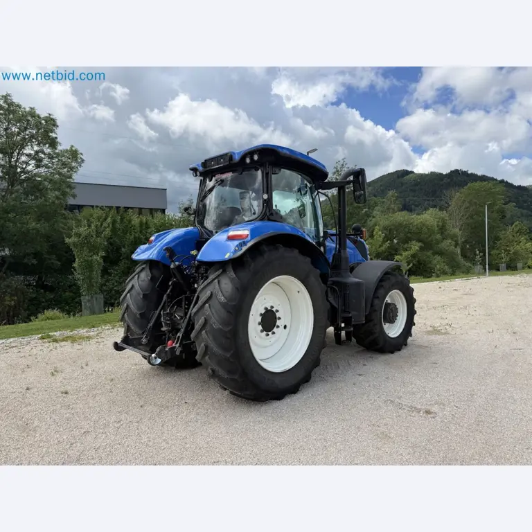 Agricultural tractor for professional use-4