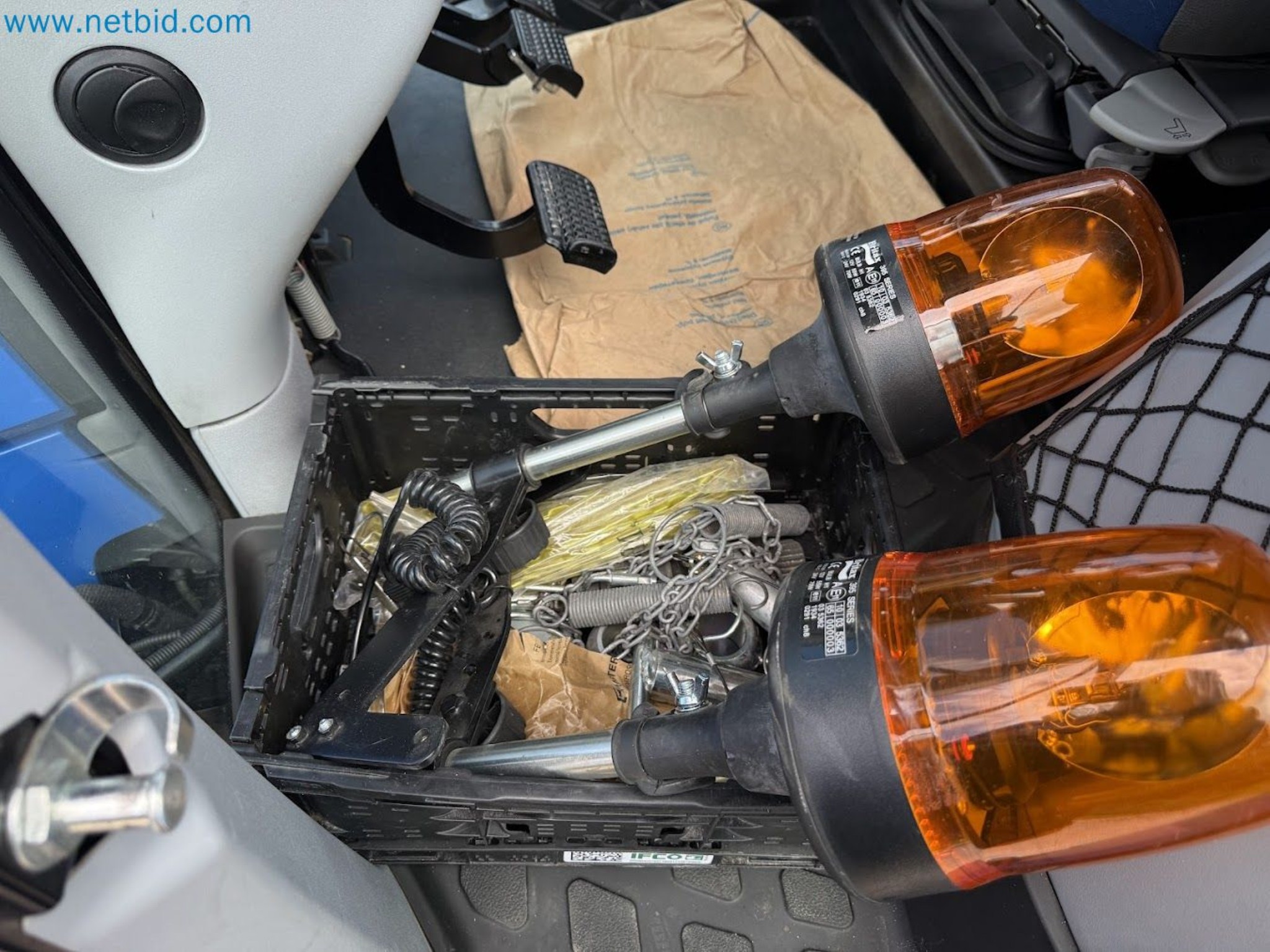 Agricultural tractor for professional use-52