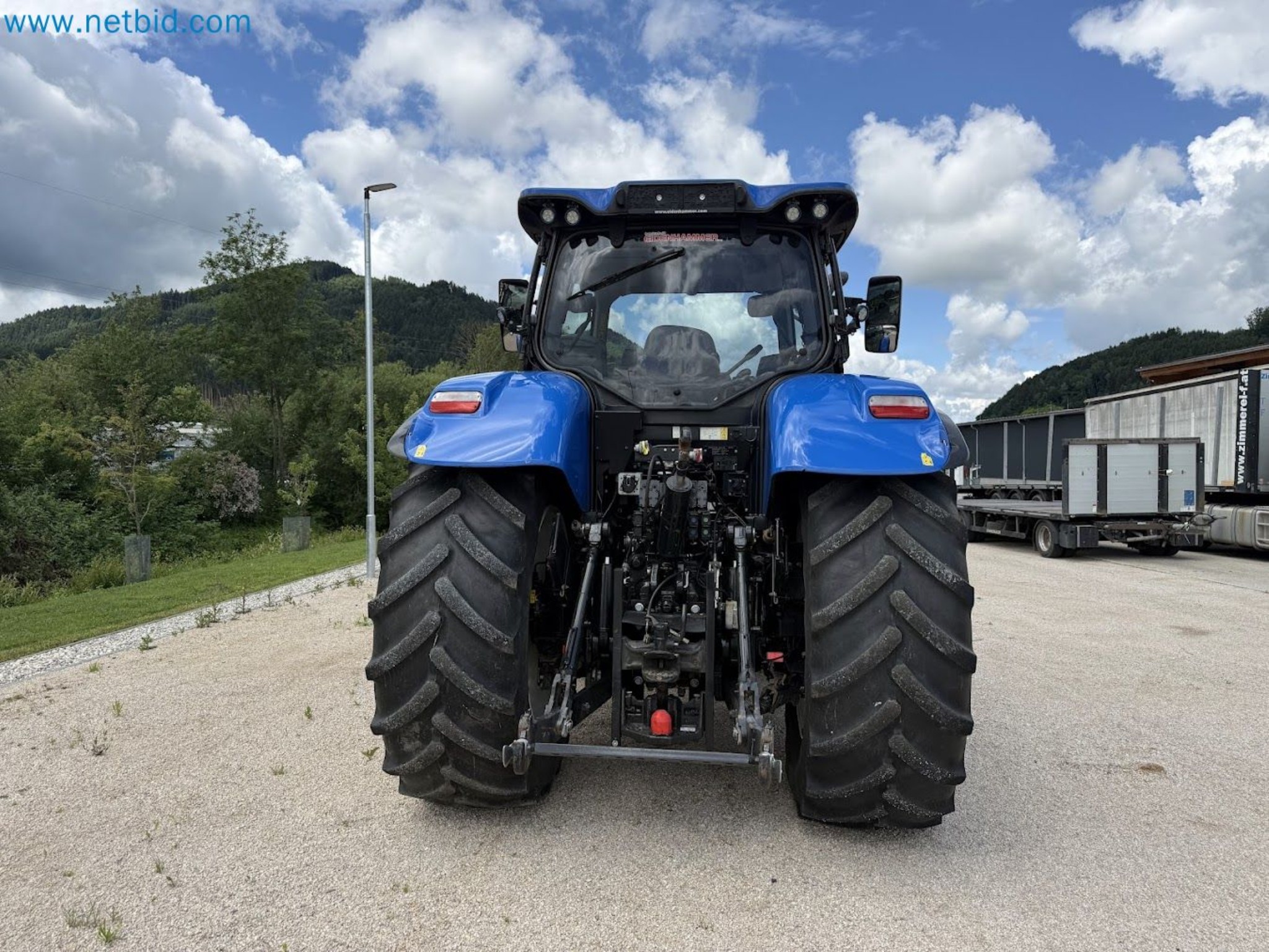 Agricultural tractor for professional use-5