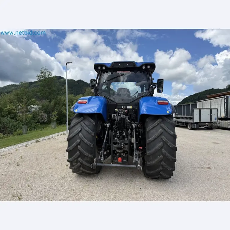 Agricultural tractor for professional use-5