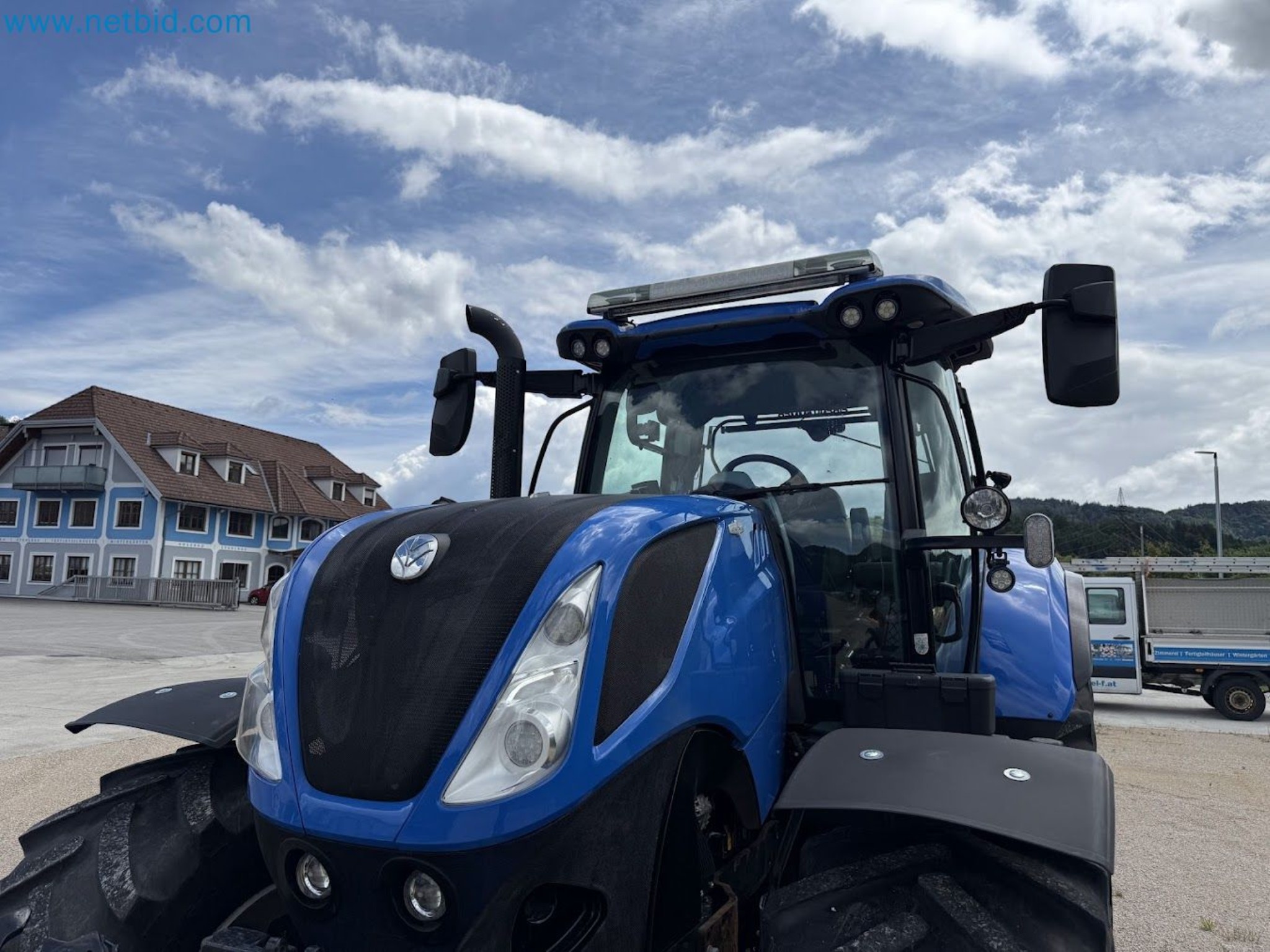 Agricultural tractor for professional use-7