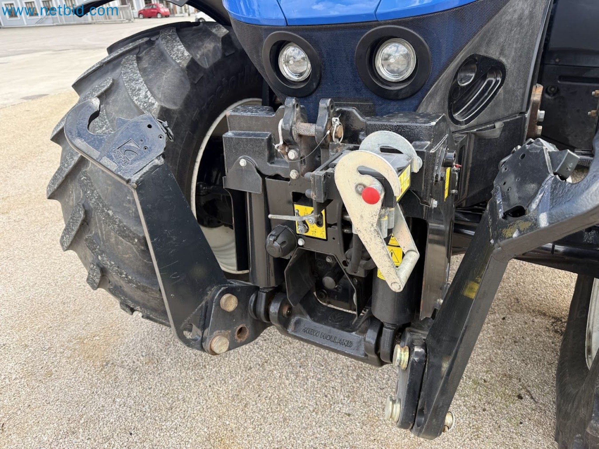 Agricultural tractor for professional use-8