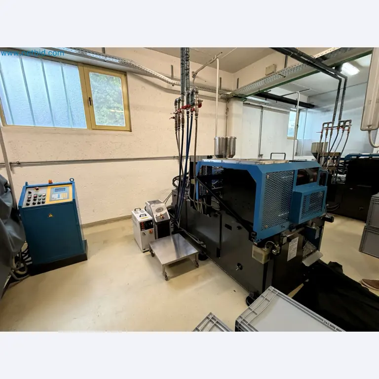 Machinery and production equipment for plastics processing-11