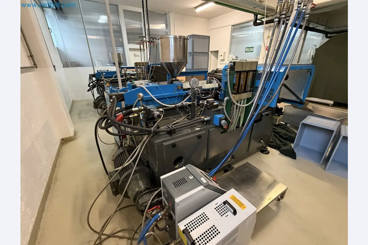 Machinery and production equipment for plastics processing-13