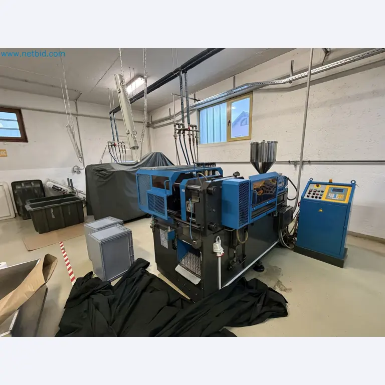 Machinery and production equipment for plastics processing-16