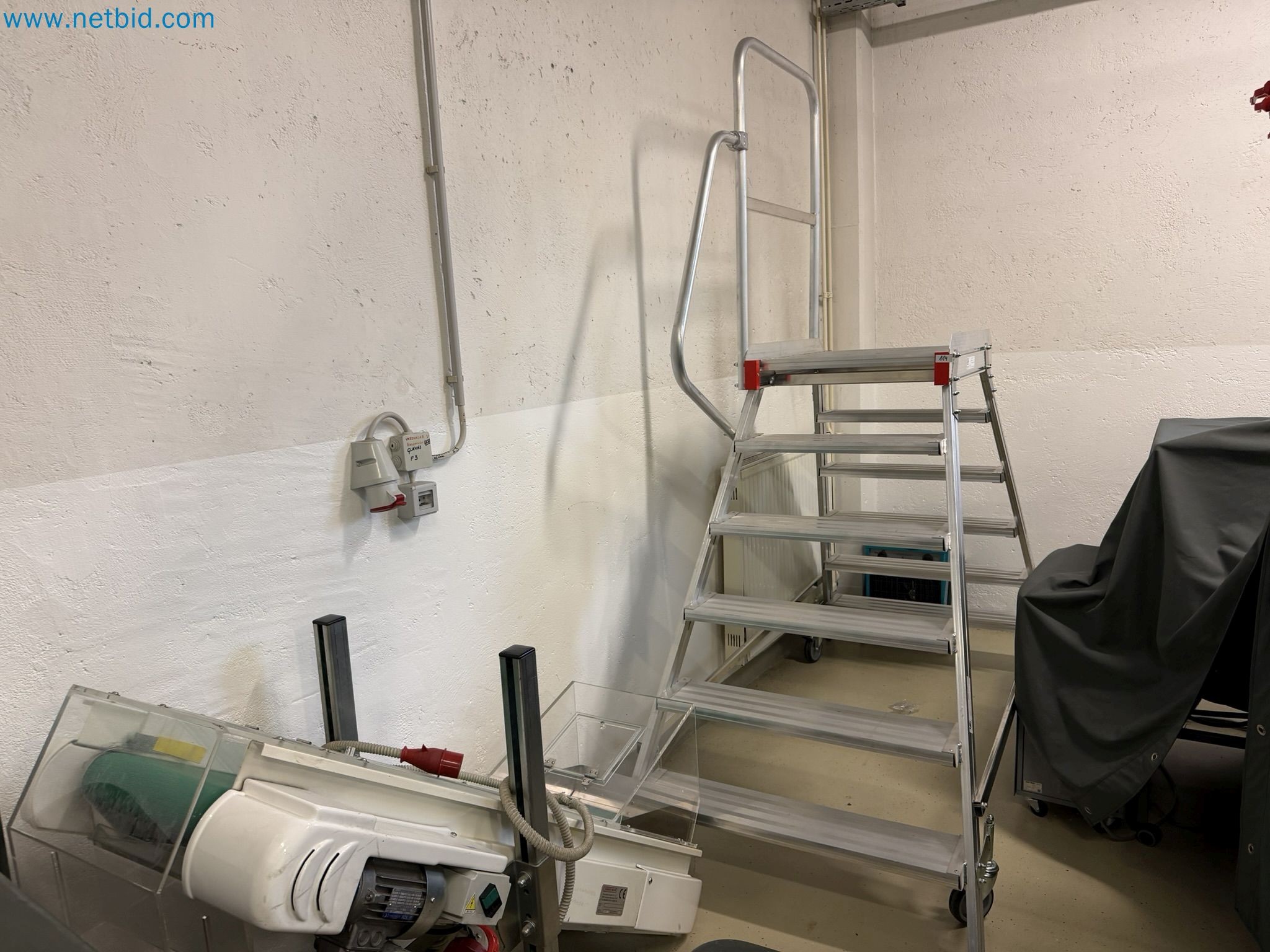 Machinery and production equipment for plastics processing-18