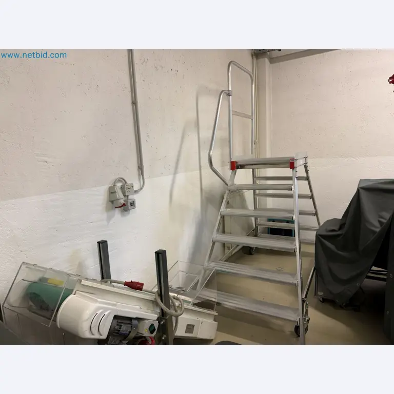 Machinery and production equipment for plastics processing-18