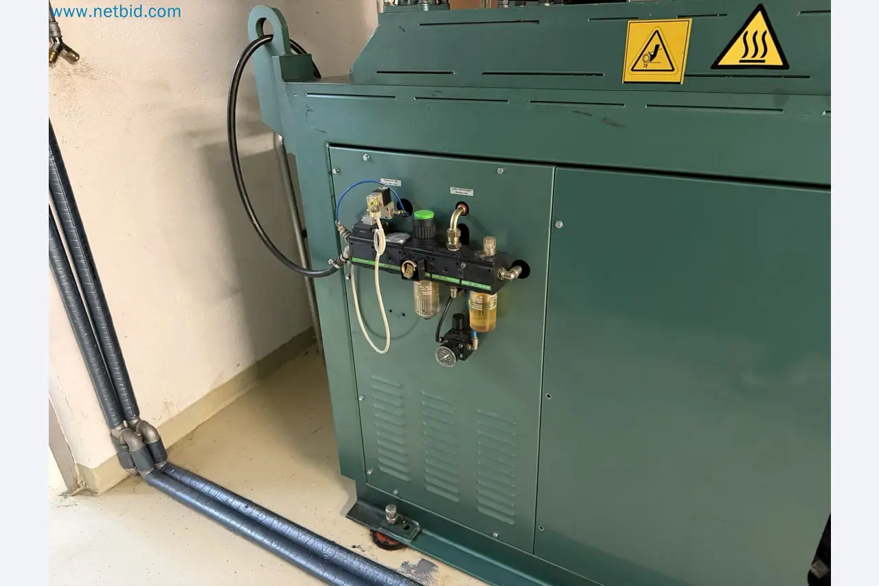Machinery and production equipment for plastics processing-31